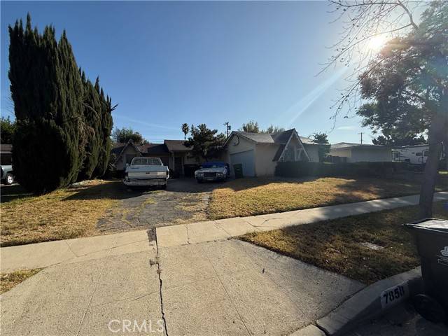 West Hills (los Angeles), CA 91304,7858 Sedan Avenue