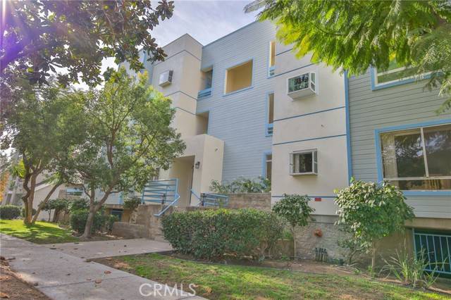 Glendale, CA 91206,345 N Kenwood #205