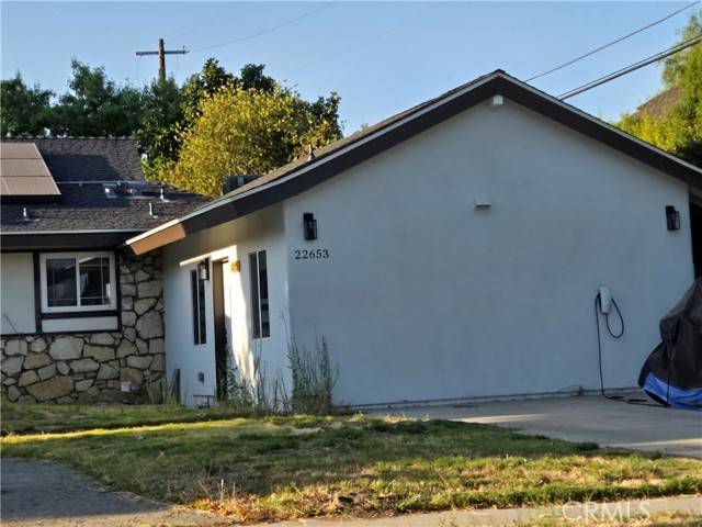 West Hills (los Angeles), CA 91304,22653 Michale Street