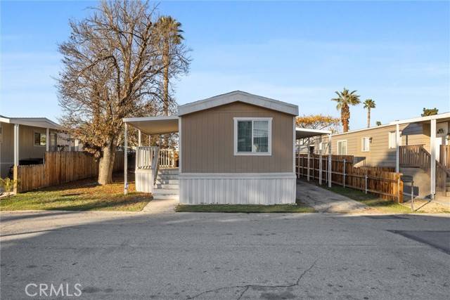 Bakersfield, CA 93308,61 Cinnamon Lane