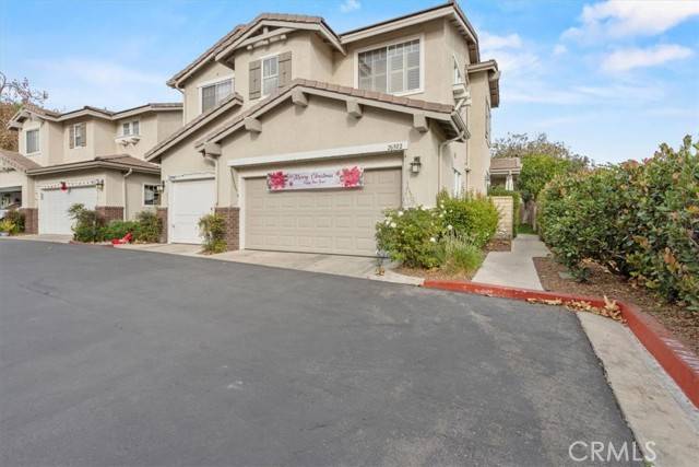 Valencia (santa Clarita), CA 91354,26502 Rock Creek Drive