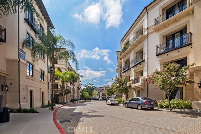 Calabasas, CA 91302,23500 Park Sorrento #G41