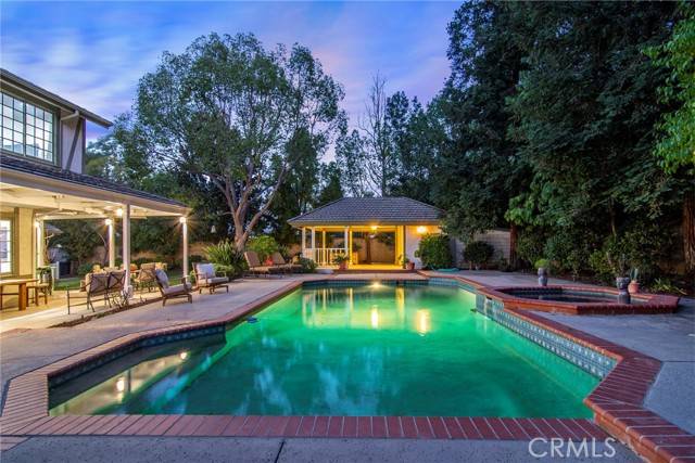 Agoura Hills, CA 91301,29528 Ridgeway Drive