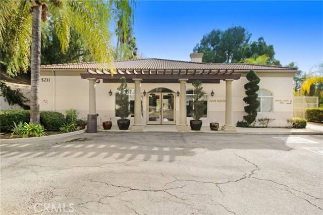 Woodland Hills (los Angeles), CA 91364,5200 Premiere Hills Circle #246