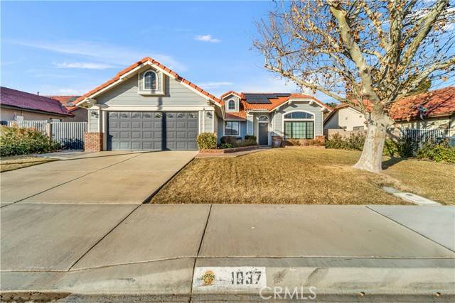 Lancaster, CA 93535,1037 E Avenue K6