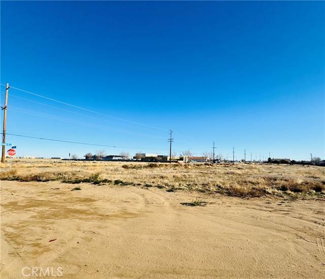 Palmdale, CA 93550,0 E Avenue Q