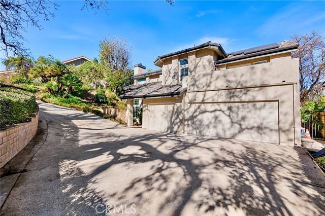 Agoura Hills, CA 91301,29185 Quail Run Drive