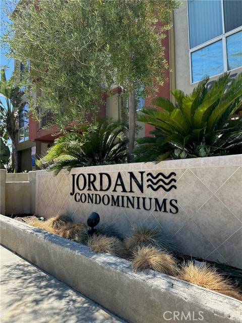 Canoga Park (los Angeles), CA 91303,7551 Jordan Avenue #306