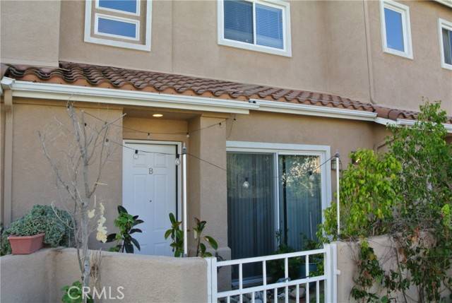 Stevenson Ranch, CA 91381,25708 Holiday Circle #B