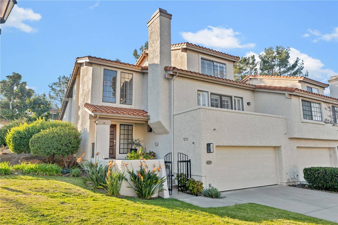 Thousand Oaks, CA 91320,457 Cherry Hills Lane