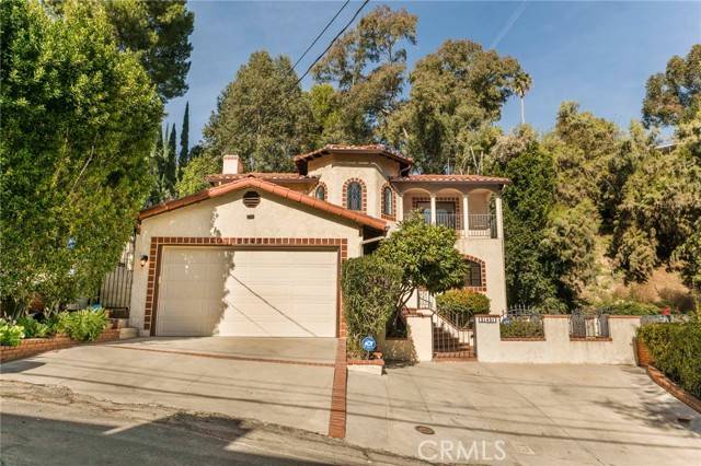 Woodland Hills (los Angeles), CA 91364,21431 Alamo Street