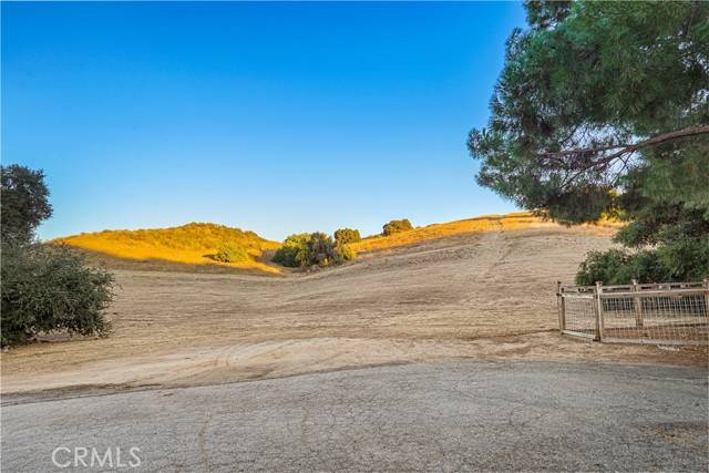 Castaic, CA 91384,29730 W. Hasley Canyon Rd