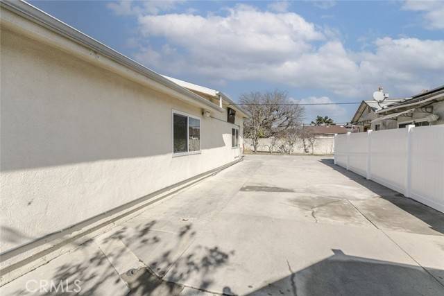 North Hollywood (los Angeles), CA 91605,7947 Ethel Avenue