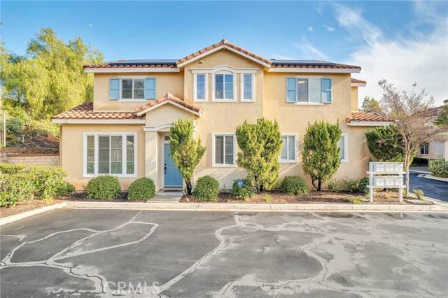 Valencia (santa Clarita), CA 91354,24702 Montevista Circle