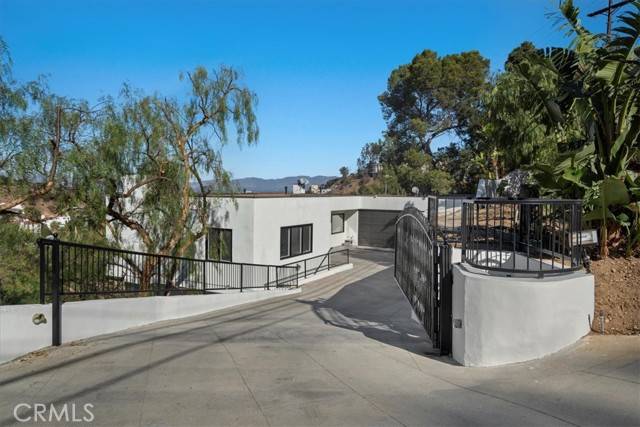 Studio City (los Angeles), CA 91604,3300 Coldwater Canyon Avenue