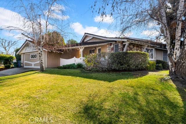 Woodland Hills (los Angeles), CA 91364,4938 Kelvin Avenue