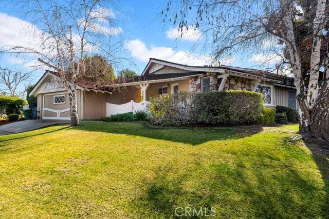 Woodland Hills (los Angeles), CA 91364,4938 Kelvin Avenue