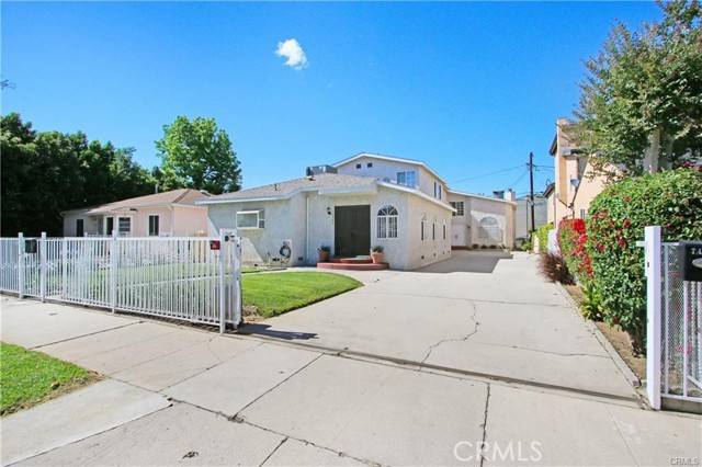 Sherman Oaks (los Angeles), CA 91401,14349 Tiara Street