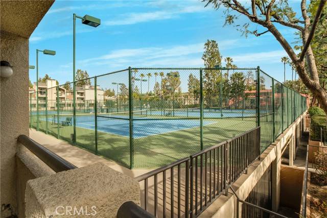 Woodland Hills (los Angeles), CA 91367,5520 Owensmouth Avenue #119