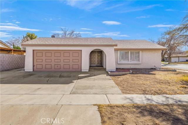 Palmdale, CA 93550,2704 E Avenue R3