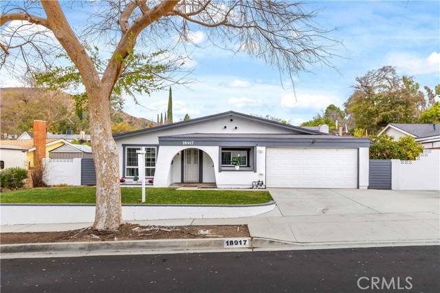 Canyon Country (santa Clarita), CA 91351,18917 Cabral Street