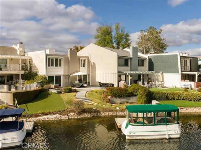 Westlake Village, CA 91361,2406 Windward Circle