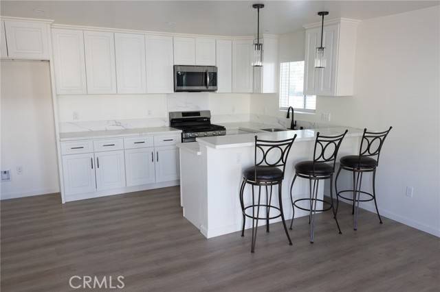 Panorama City (los Angeles), CA 91402,9250 N Kester Ave