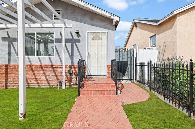 Sylmar (los Angeles), CA 91342,13507 Sayre Street