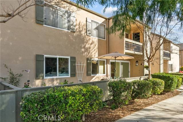 Valencia (santa Clarita), CA 91355,25735 Hogan Drive #E11