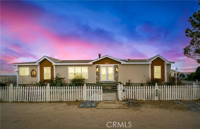 Rosamond, CA 93560,7943 Cathy Avenue