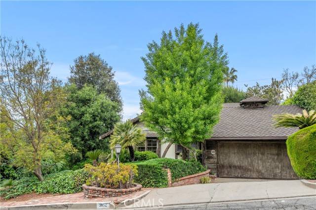 Studio City (los Angeles), CA 91604,3852 Eureka Dr.