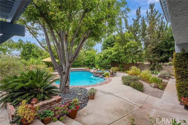 Calabasas, CA 91301,27072 Esward Drive