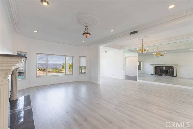 Calabasas, CA 91302,3725 Via Del Prado