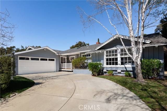 Sherman Oaks, CA 91403,3584 Woodcliff Road