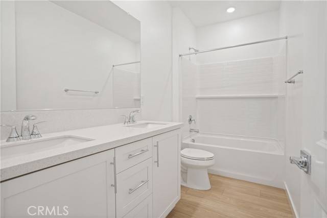 Lancaster, CA 93536,5570 W Avenue K-13