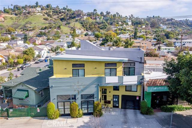 Los Angeles, CA 90065,1225 Cypress Avenue