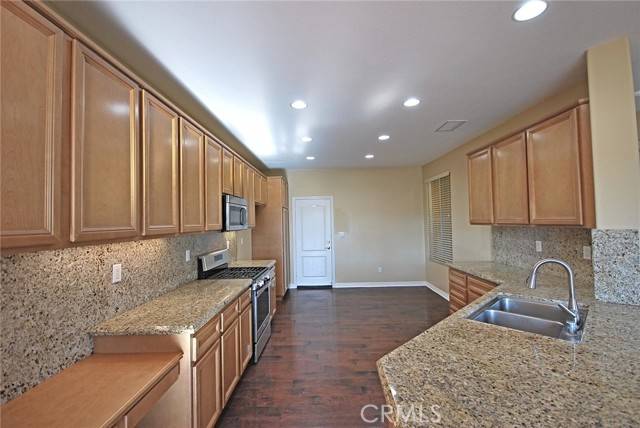 Valencia (santa Clarita), CA 91381,25550 Via Ventana