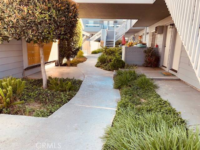 Canoga Park (los Angeles), CA 91304,20930 Parthenia Street #216
