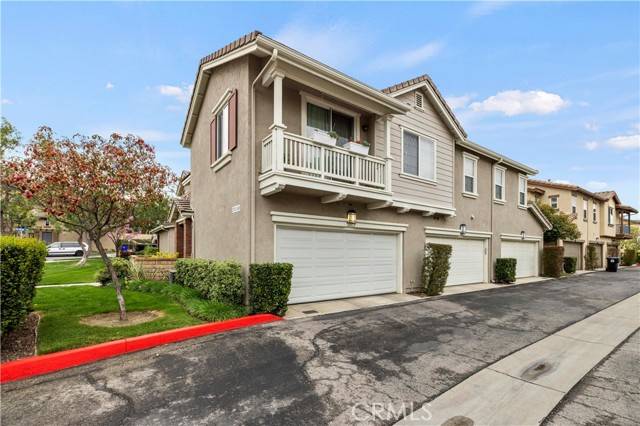 Valencia (santa Clarita), CA 91354,27473 Acacia Drive