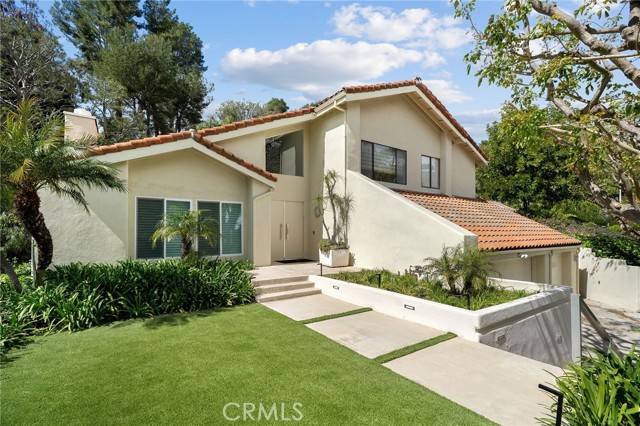 Los Angeles, CA 90077,2975 Tiffany Circle