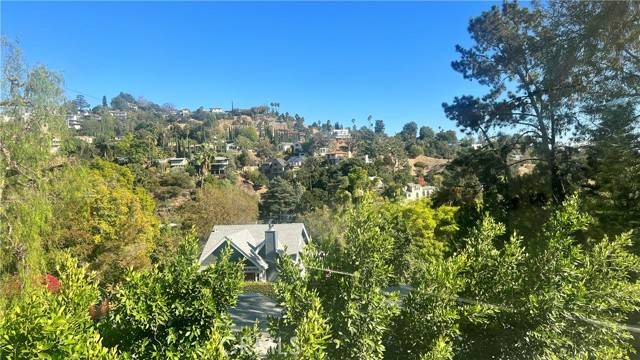 Los Angeles, CA 90068,5924 Graciosa Drive