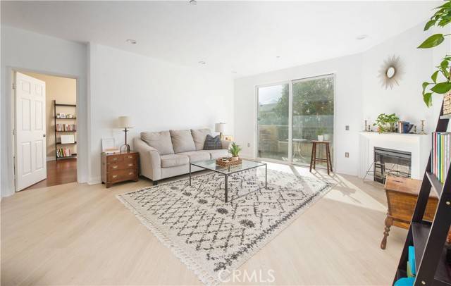 Valley Village, CA 91607,5703 Laurel Canyon Boulevard #104