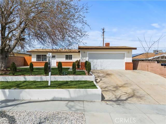 Palmdale, CA 93551,38915 Deer Run Road
