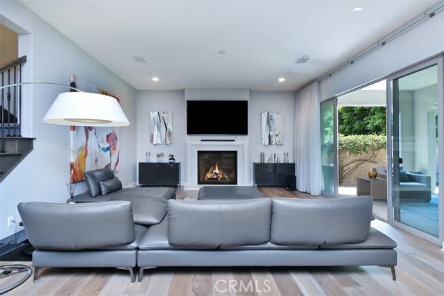 Sherman Oaks, CA 91411,14608 Mccormick Street