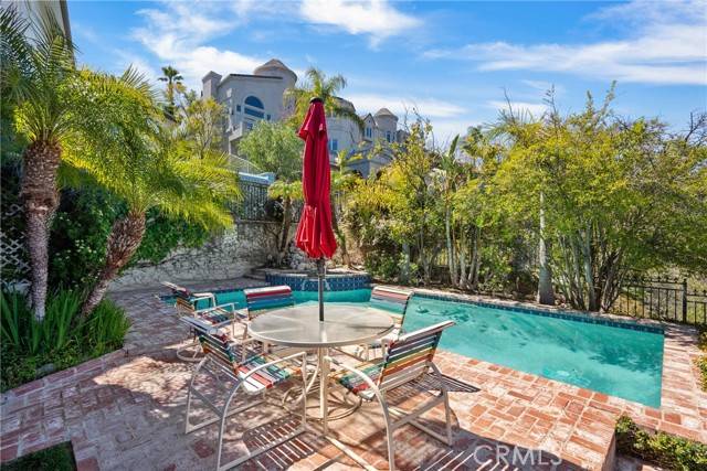 Newhall (santa Clarita), CA 91321,24845 Bella Vista Drive