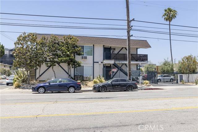 North Hollywood (los Angeles), CA 91601,5331 Cahuenga Boulevard