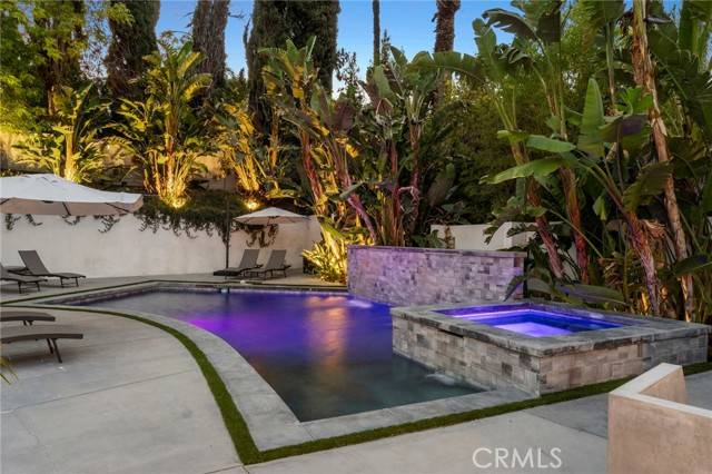 Woodland Hills (los Angeles), CA 91364,5265 Del Moreno Drive