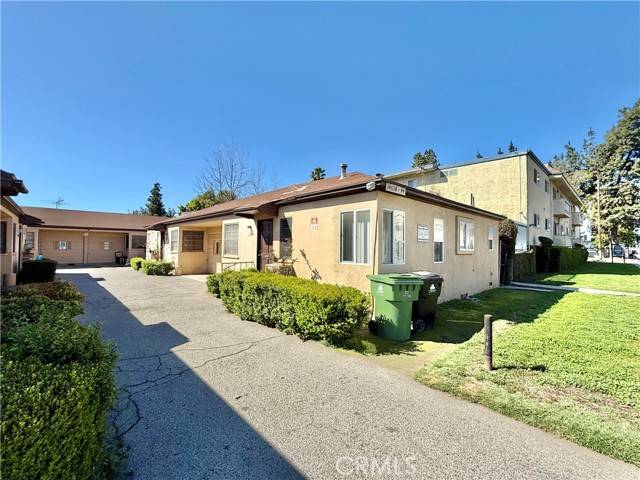 Van Nuys (los Angeles), CA 91405,14642 Vanowen Street