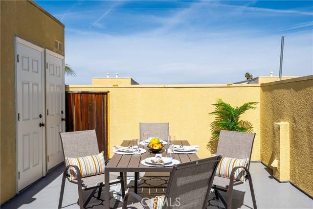 Sherman Oaks, CA 91411,5350 Sepulveda Boulevard #15
