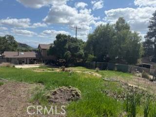 Chatsworth (los Angeles), CA 91311,23317 Raymond Street
